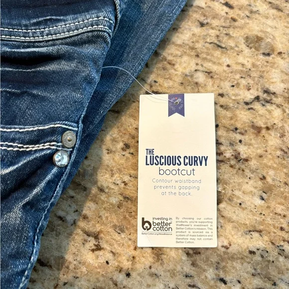 Wallflower Women's Boot Cut Jeans in Classic Blue - Picture 11 of 12